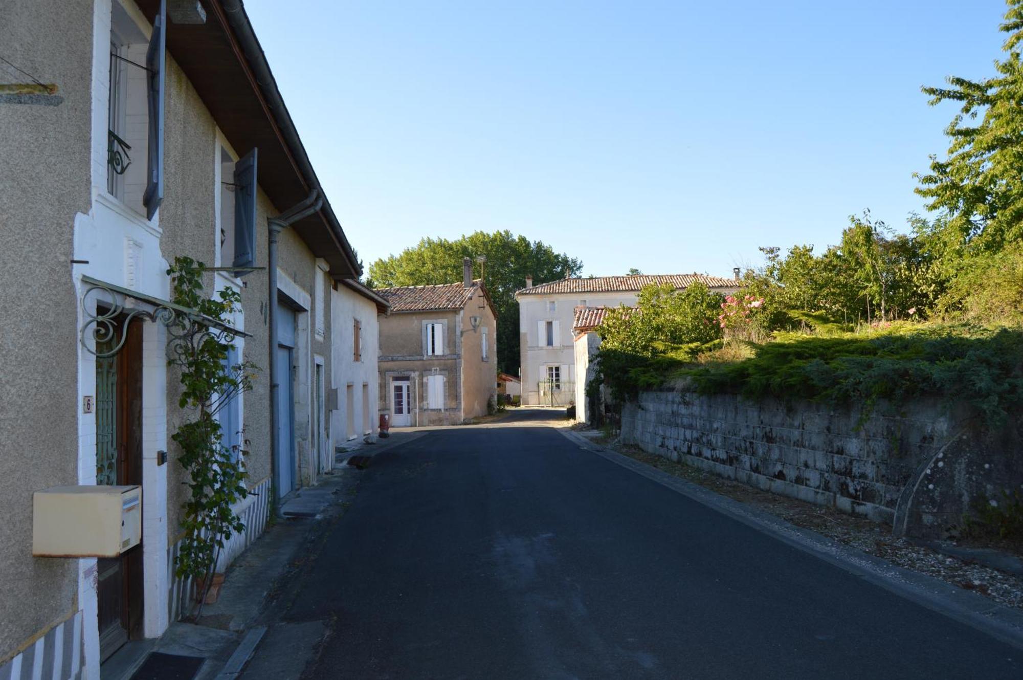 La Vieille Distillerie Le Tatre Exterior photo
